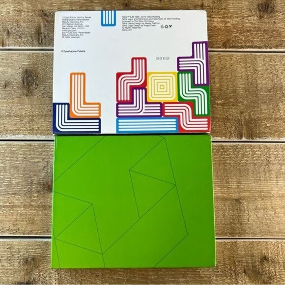 Tetris X Ipsy Game On Eyeshadow Palette Of 6 With Mirror - Picture 5 of 5